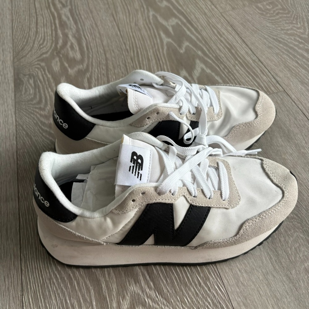 NWT New Balance 237 Womens White Black Casual‎ Lifestyle Sneaker Shoes Size 8